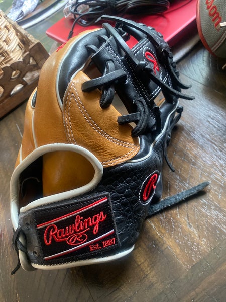 Infield 11.5" Heart of the Hide Baseball Glove