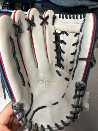 Used Left Hand Throw 12.75" Professional Series Baseball Glove