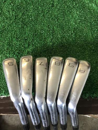 TaylorMade P-770 Forged Iron Set 5-PW With Project X 5.5 Regular Steel Shafts