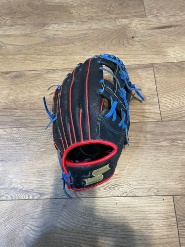 Right Hand Throw 11" Baseball Glove