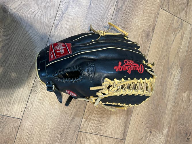 Outfield 12.75" Gold Glove Baseball Glove
