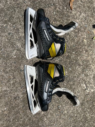 Used Bauer Regular Width  Size 5.5 Supreme 3s Hockey Goalie Skates