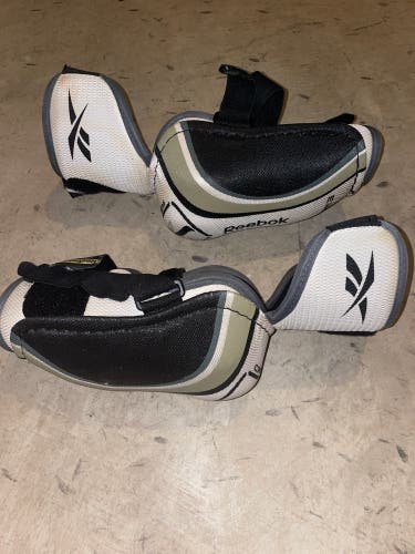 Vintage Crosby Reebok Elbow Pads