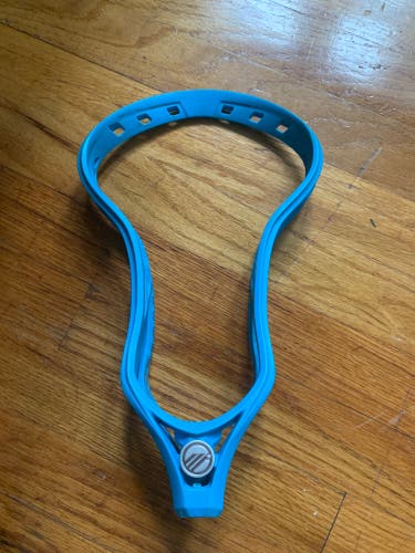 Basically New Blue Maverik Optik 2.0