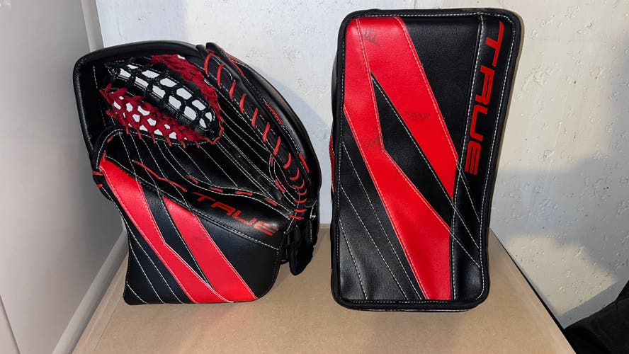True 20.2 Glove and Blocker set
