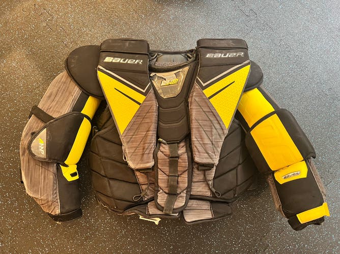 Used Large Bauer Supreme UltraSonic Goalie Chest Protector