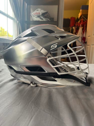 New Player's Cascade S Helmet