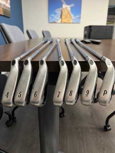 Callaway X18 Iron Set with Odyssey putter