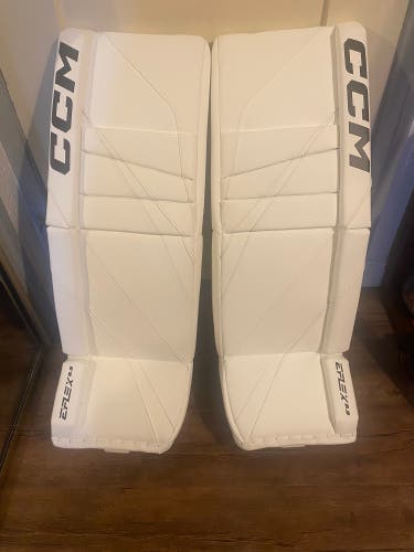 CCM EFLEX 6.9 hockey goalie leg pads