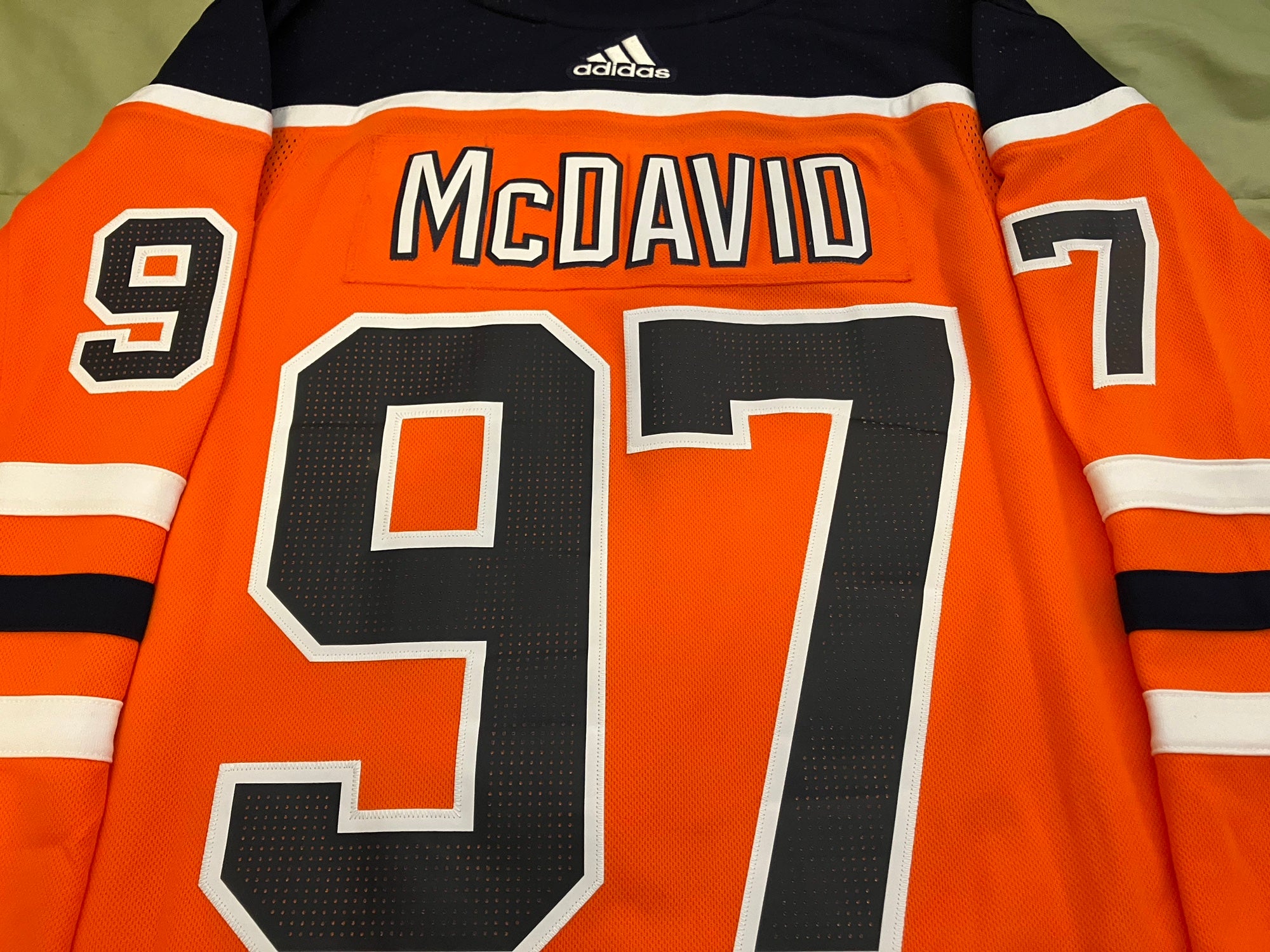 NEW* Connor McDavid Oilers NHL Jersey Size XL 54