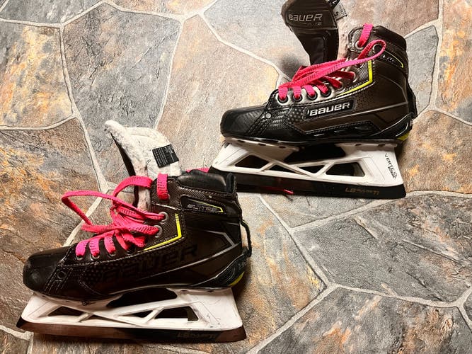 Used Bauer Elite Hockey Goalie Skates Size 4 Fit 1