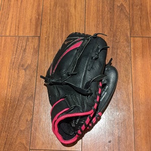 Used Mizuno Right Hand Throw Finch Softball Glove 11"