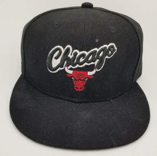 Chicago Bulls Hat 17-18 Artist Series SGA New NBA Basketball Snapback Cap Flat