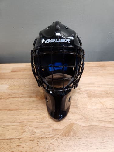 Used Fit2 Bauer NME 8 Goalie Mask