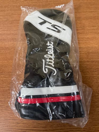 New Titleist TS Golf Driver Headcover Black/Red