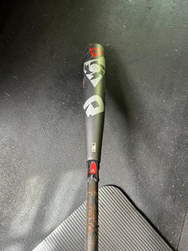 Used DeMarini (-3) 30 oz 33" Voodoo Bat