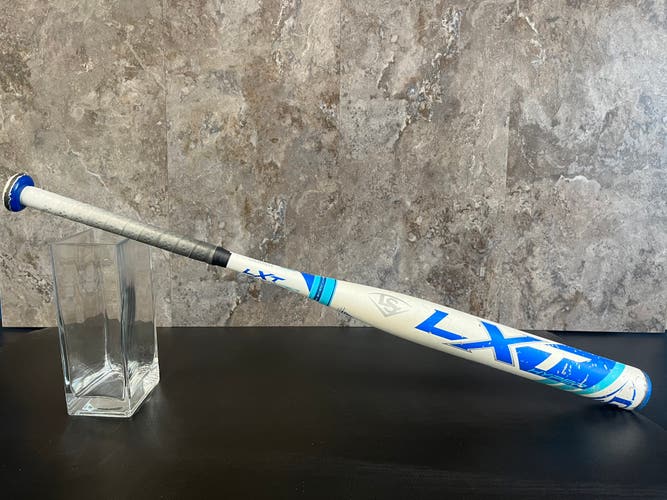 Used Louisville Slugger (-10) 23 oz 33" LXT Bat