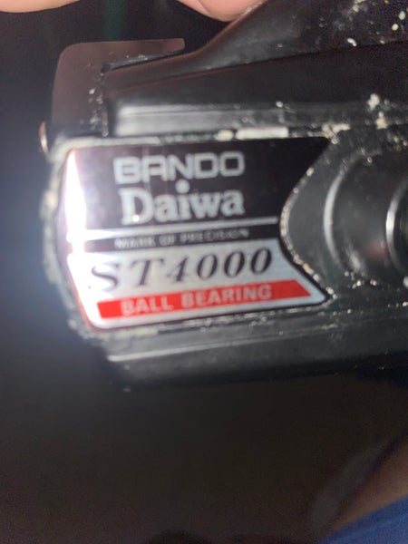 Used Daiwa ST 4000 Fishing Reel