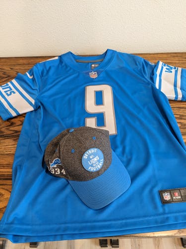 Detroit Lions Matt Stafford Jersey & Hat Combo
