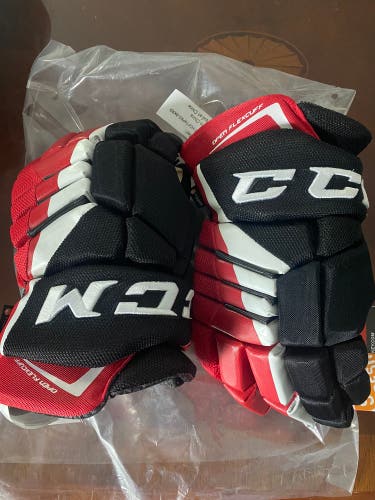 New CCM 13" Jetspeed FT4 Pro Gloves