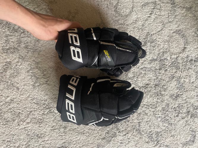 Bauer Ultrasonic Gloves (cuffs cut) Size 14