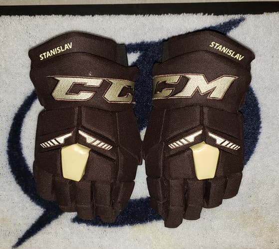 New Hershey Bears Galiev CCM HGTKPP Gloves 14" Pro Stock