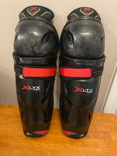 Used Bauer Vapor XLTX Pro+ Shin Pads