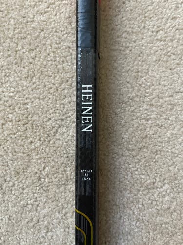 USED Pro Stock Bauer 1NXL Dressed As 2S Pro LH Hossa Pro Curve 87 Flex