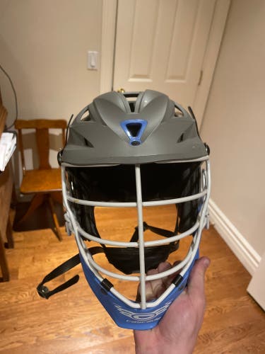 Player's Cascade R Helmet
