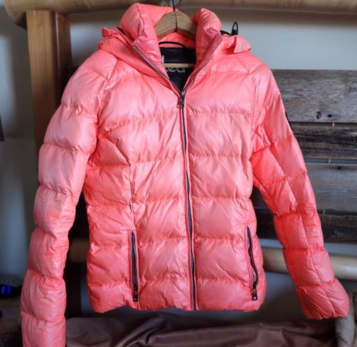 Skea Salmon Pink Women's Adult Used Medium Jacket