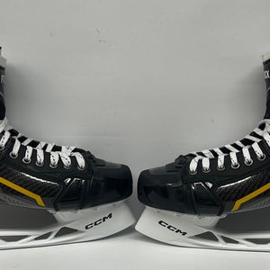 CCM SUPERTACKS ASV PRO CUSTOM ICE HOCKEY SKATES 9 REGULAR PRO STOCK NEW (10008)