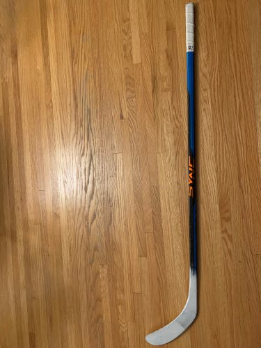 Junior Left Hand P28 Nexus Sync Hockey Stick