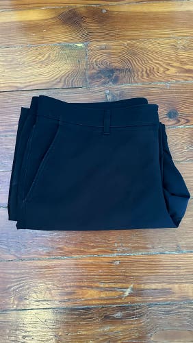 Black Used Men's Under Armour Shorts