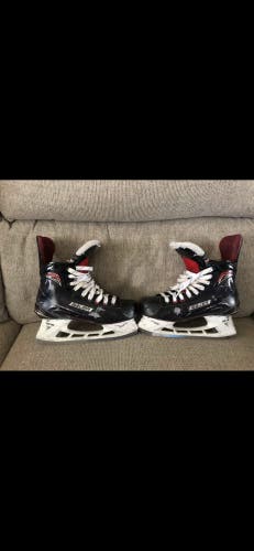Used Bauer Regular Width  Size 5.5 Vapor X800 Hockey Skates