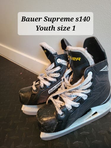 Junior Used Bauer Supreme S140 Hockey Skates Size 1