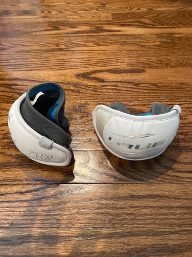 Adult Used Large True ZeroLyte Elbow Caps