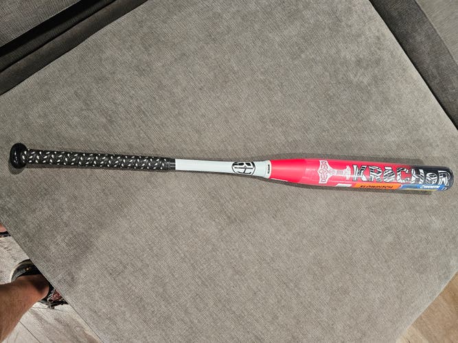 New 2023 Worth Composite Krecher Bat (-9) 25 oz 34"