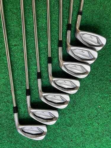 JPX 900 Forged RH 4-PW Stiff Iron Set Mizuno