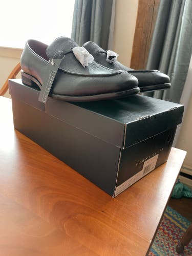 Brand New With Tags Men’s 11 Perry Ellis Navy Blue Dress Shoes Loafers