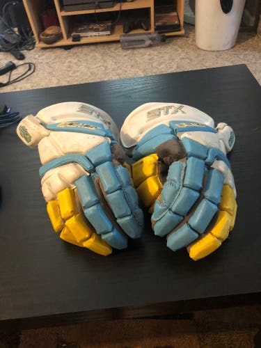 Used STX 13" Stallion HD Lacrosse Gloves