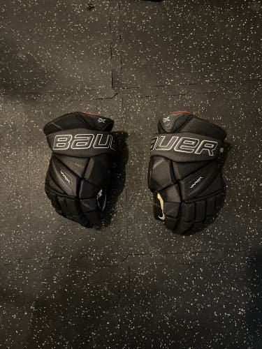 Bauer 13" Vapor 2X Pro Gloves