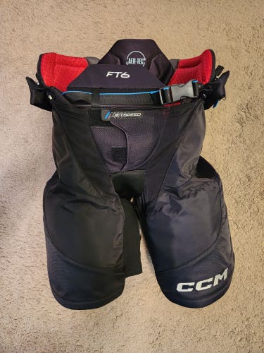 FT6 Senior Used Medium CCM Jetspeed FT6