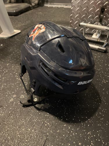 Bauer reakt pro