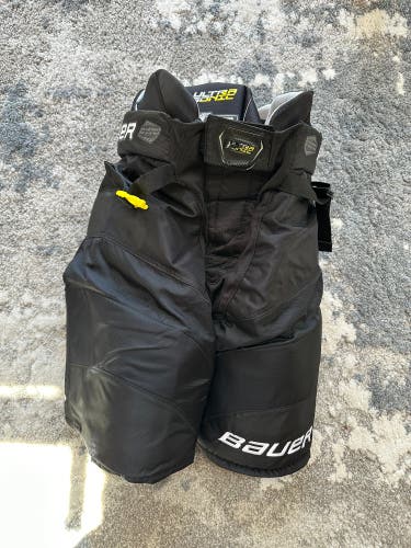 Used Large Bauer Supreme Ultrasonic Hockey Pants