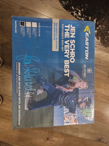 New Easton LARGE Jen schro Catcher's Combo