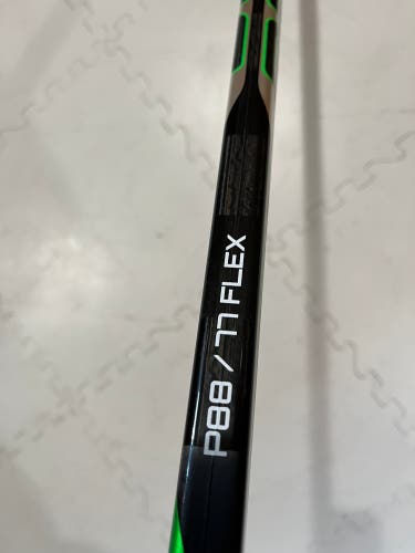 Senior Right Handed P88  Sling Hockey Stick