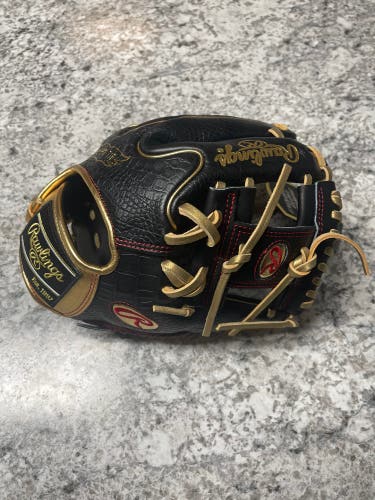 Rawlings Heart of the Hide June 2022 Gold Glove Club “Goldy 6” 11.5” Infield Baseball Glove