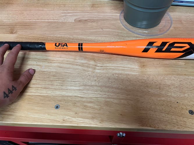 Easton hex bat