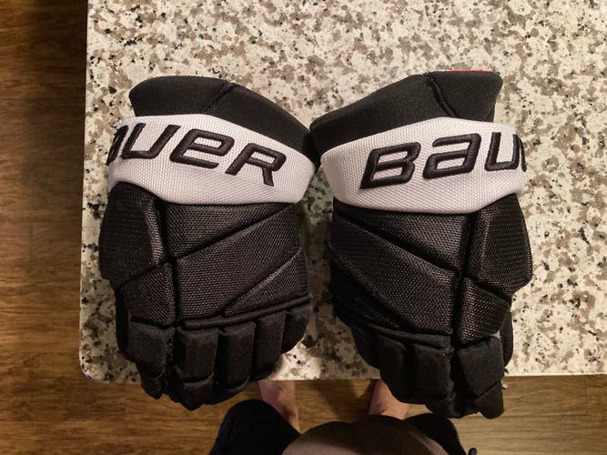 Bauer 2x Pro Stock Gloves
