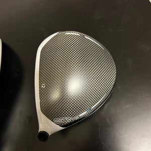 Taylor made sim max driver head only and headcover